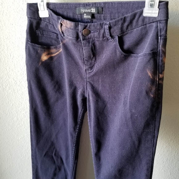 Forever 21 skinny fit navy blue pants - Picture 5 of 8